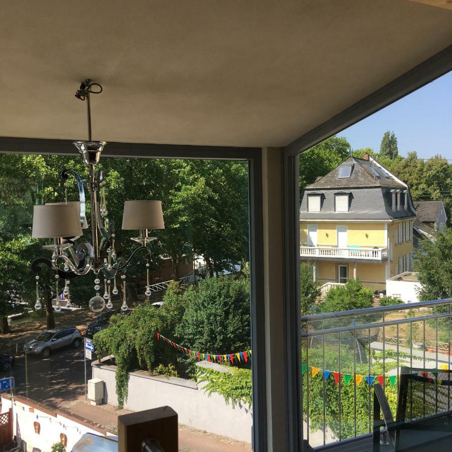 Schmuckkaestle Am Hafen Lejlighed Wiesbaden Eksteriør billede