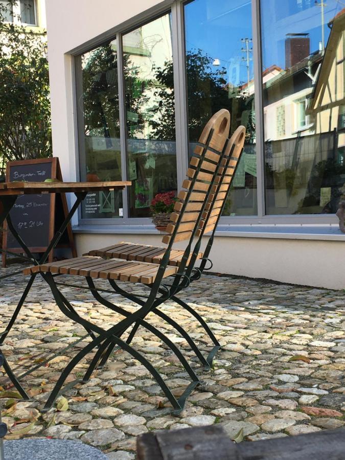 Schmuckkaestle Am Hafen Lejlighed Wiesbaden Eksteriør billede